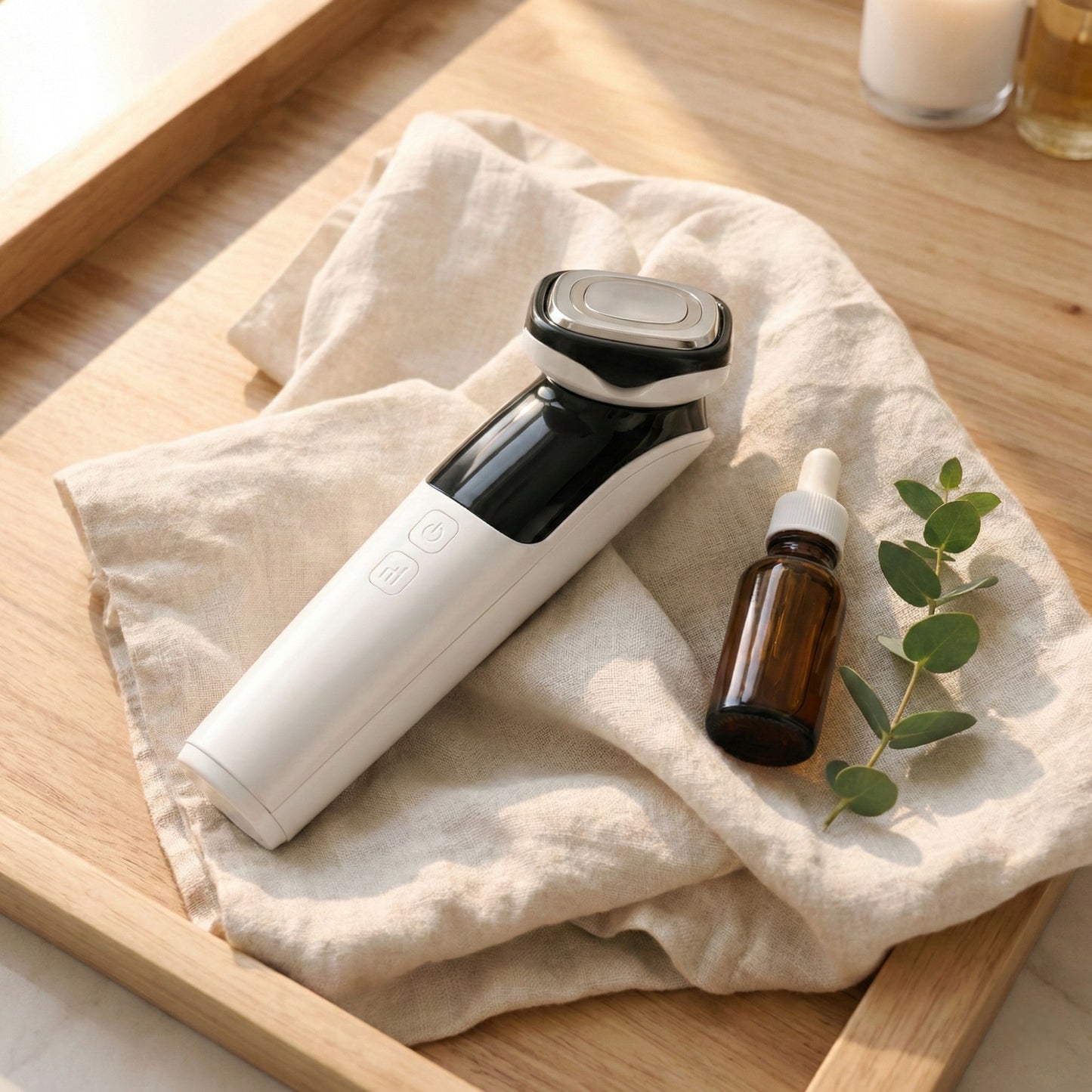 KYARA - 4-in-1 Gesichtspflege - EMS, LED, Ionisation, Wärme